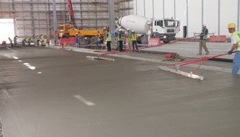 SuperFlat Long Strip Floor Construction