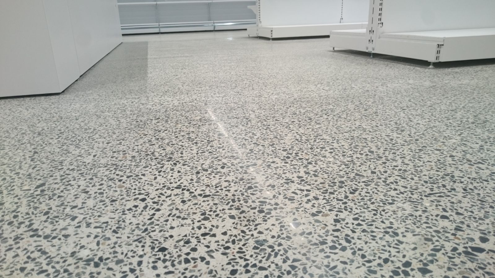 Polished Concrete for Spar Hypermarket at Tawar Mall